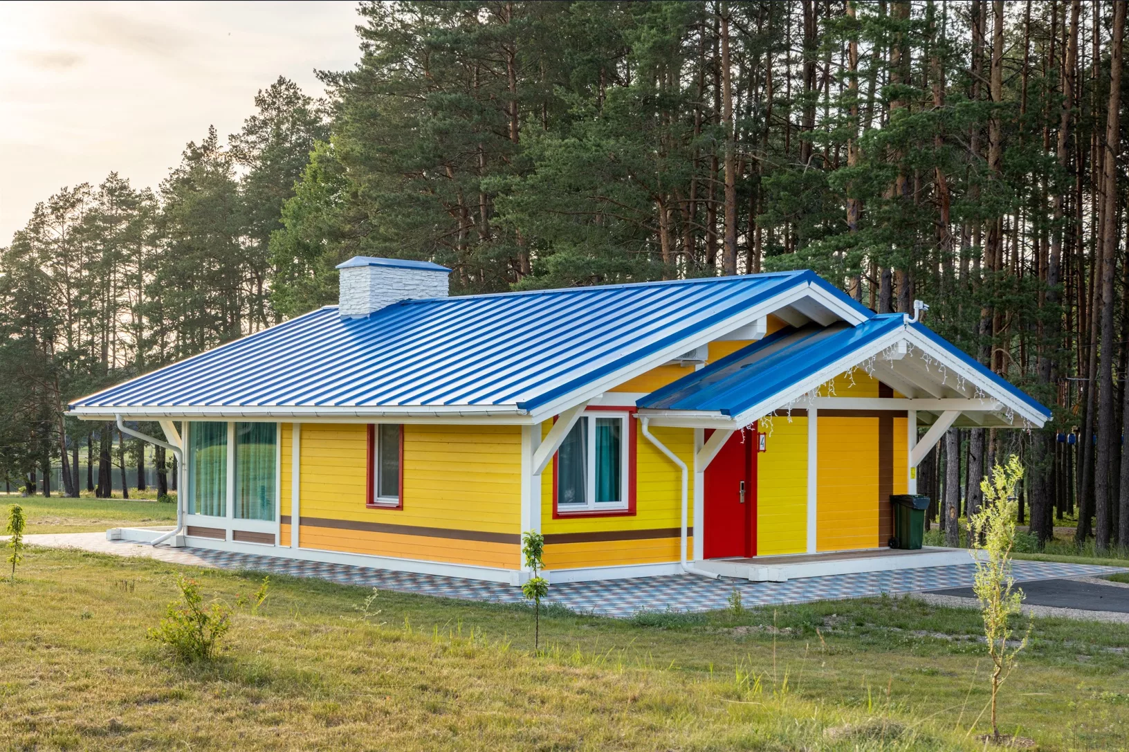 semeiniy-kottege-main.webp